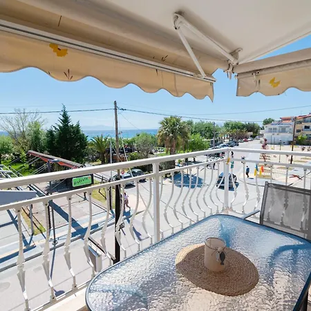 Apartment Tommy Seafront By Rentalspro - Nea Halkidiki *