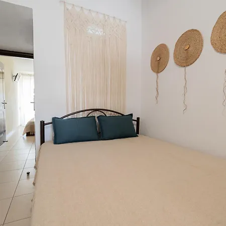 Apartment Tommy Seafront By Rentalspro - Nea Halkidiki *