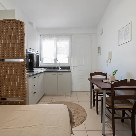 Tommy Seafront By Rentalspro - Nea Halkidiki Apartmán *