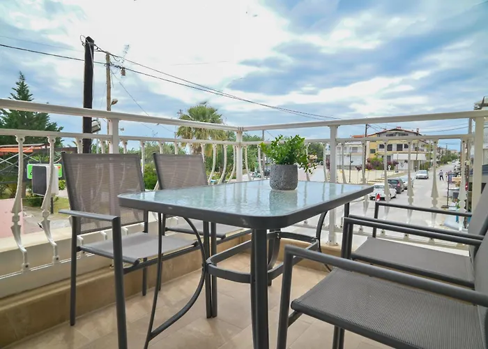 Tommy Seafront By Rentalspro - Nea Halkidiki Appartement *