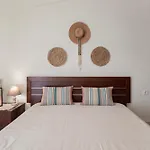 Tommy Seafront By Rentalspro - Nea Halkidiki דירה פלוגיטה