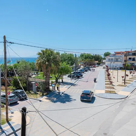 Tommy Seafront By Rentalspro - Nea Halkidiki Флогита